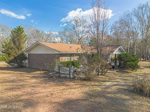 5th image of 123 Carl Taylor Rd