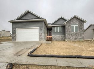 948 Bar Five Ranch Rd, Rapid City, SD 57703