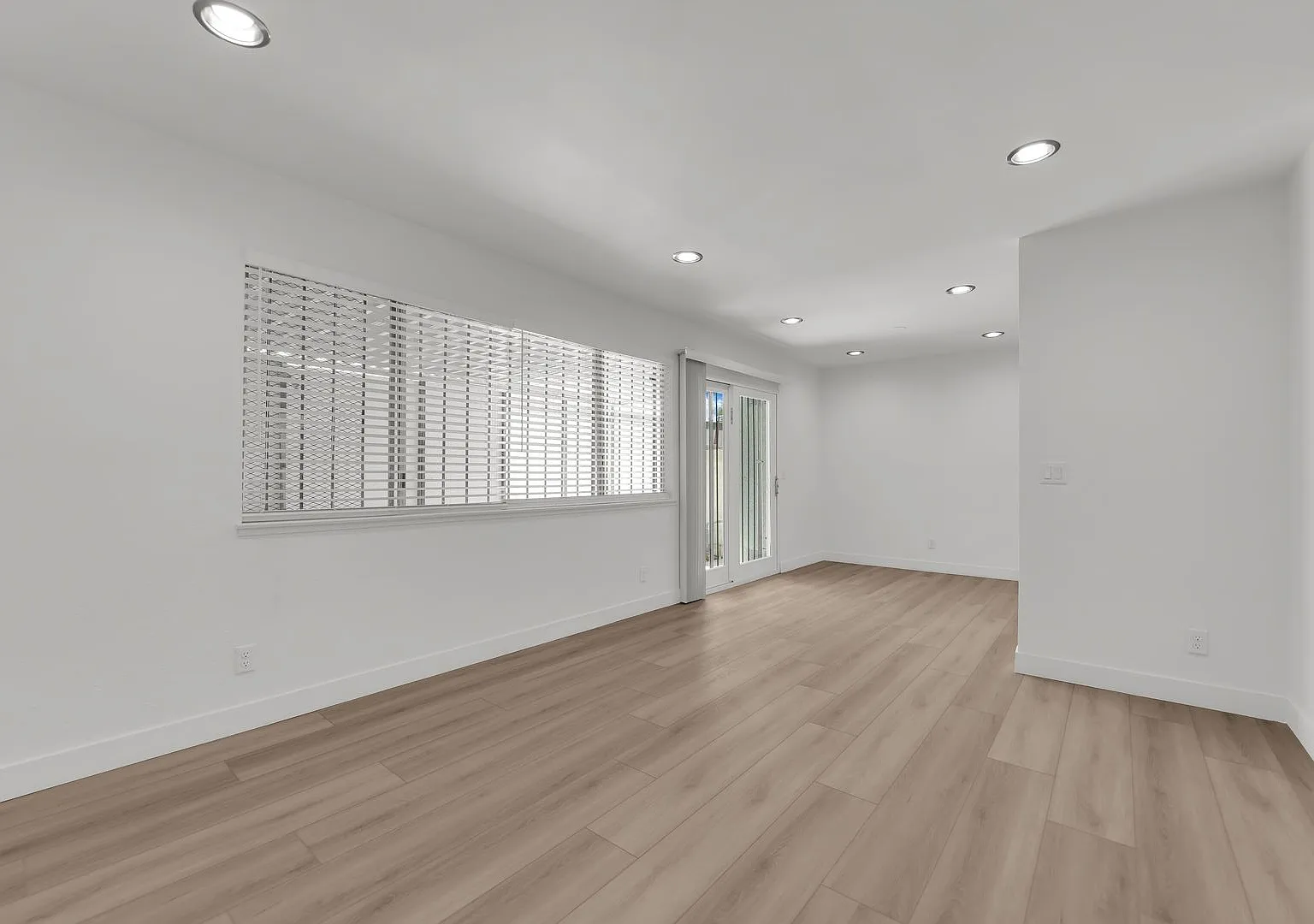 Step into this fully remodeled 2-bedroom, 1-bath corner townhome in Las Vegas, NV — Photo 2