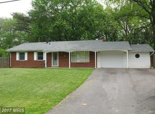 17437 Park Mill Dr, Derwood, MD 20855
