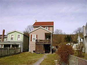 4th image of 220 E Broad St