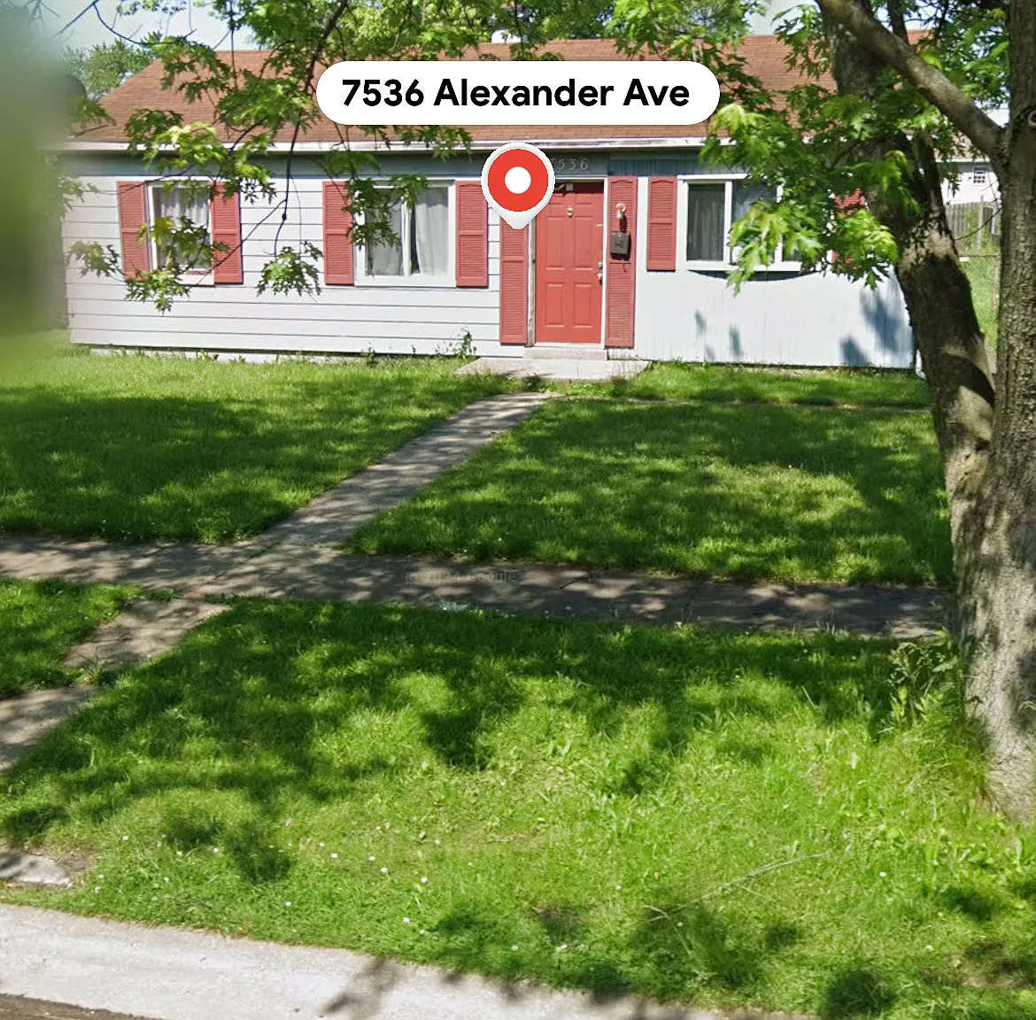 3 bed, 936 sqft, $1,530 — Photo 1