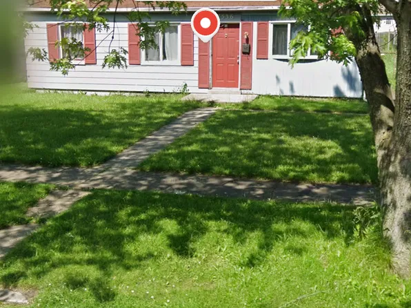 7536 Alexander Ave, Hammond, IN 46323