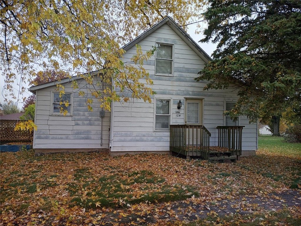 104 1st St, Onslow, IA 52321 Zillow