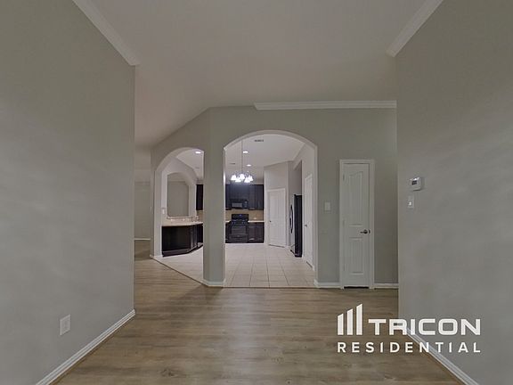5th image of 28919 Hidden Lake Ct W