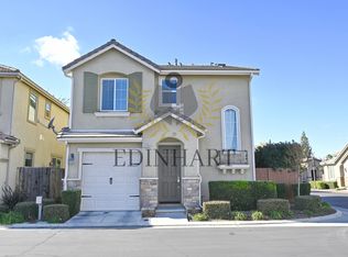 3238 Lahar Ln, Clovis, CA