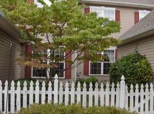 1059 Kingshorn Cir, Ambler, PA 19002