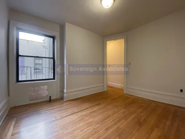75 Cabrini Boulevard image 2 of 4