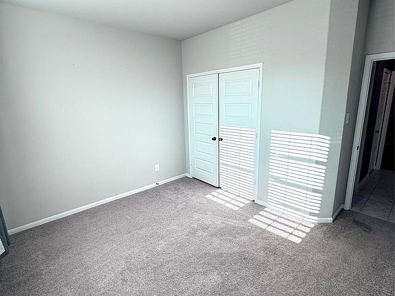 4th image of 18669 Blue Spruce Ln