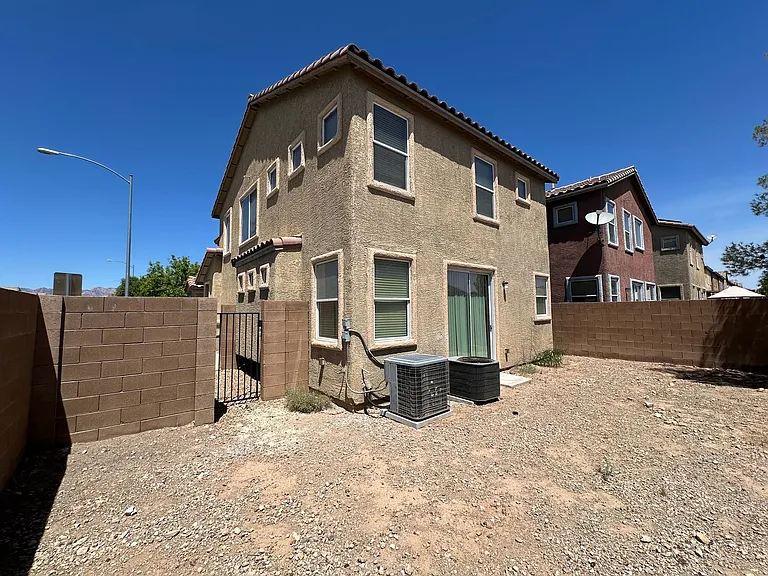 9032 Rutherford Grove St — Photo 23