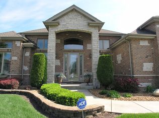 10511 Julie Ann Ln, Orland Park, IL