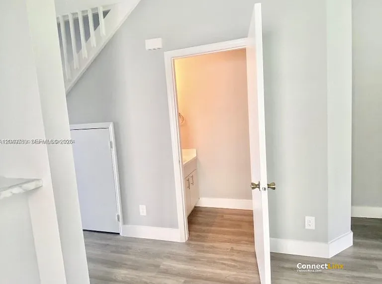 340 SW 121st Ter — Photo 14