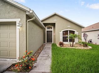 6931 Crown Lake Dr, Gibsonton, FL 33534