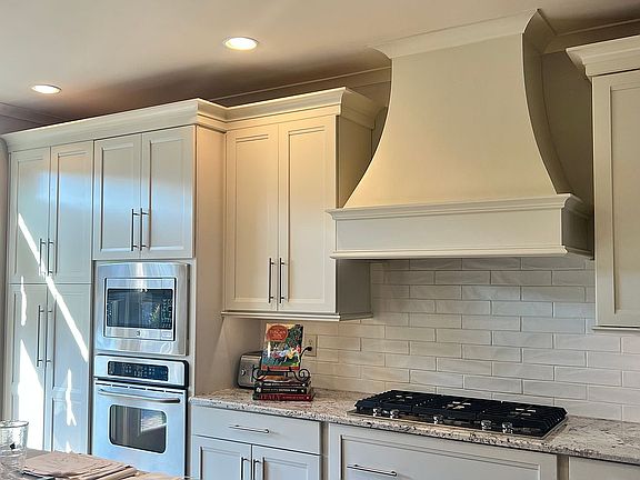 New kitchen