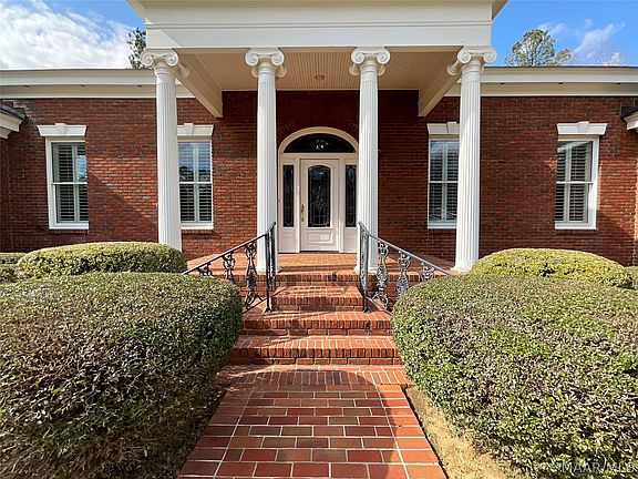 4th image of 113 Speir Pl