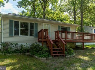 6026 Fir Rd, Saint Leonard, MD 20685