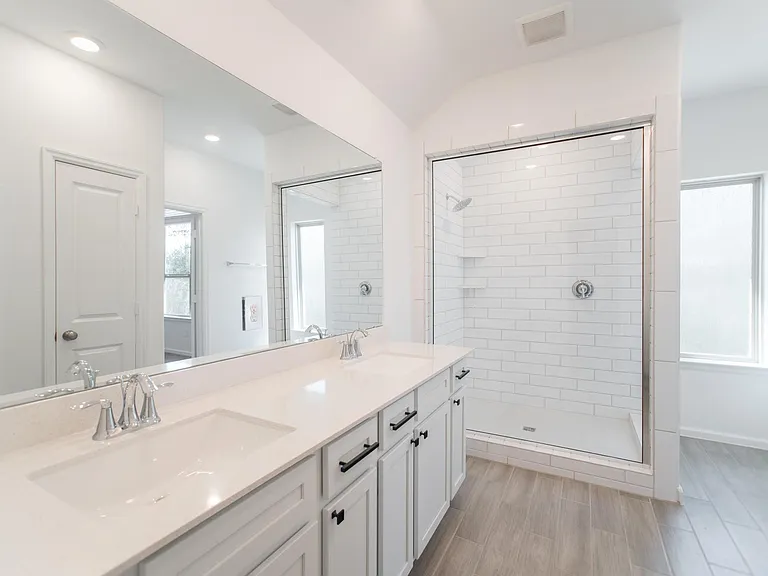 670 Royal Arch Dr — Photo 28