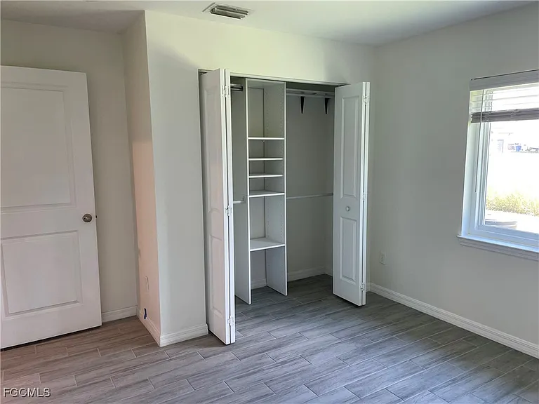 1114 Circle Dr — Photo 10