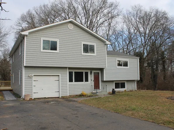 90 Annette Place, Middletown, CT 06457