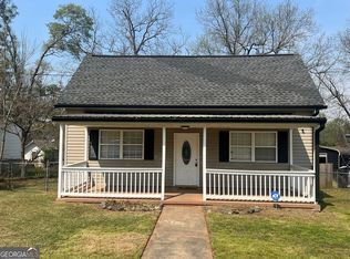 145 Peachtree St, Griffin, GA 30223