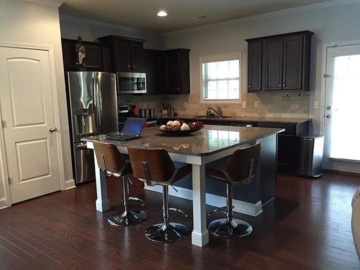2530 Morgan Haven Ln — Photo 9