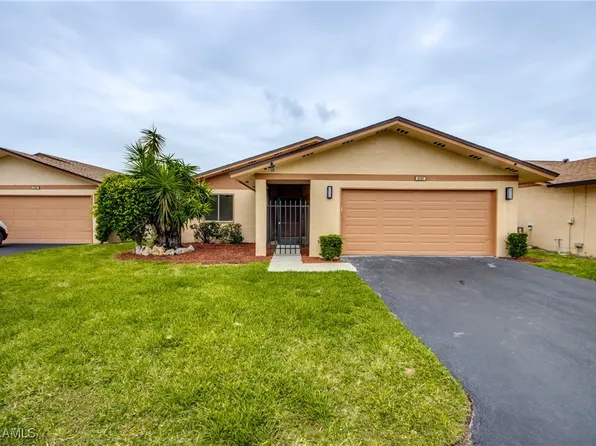 6497 Royal Woods Dr, Fort Myers, FL 33908