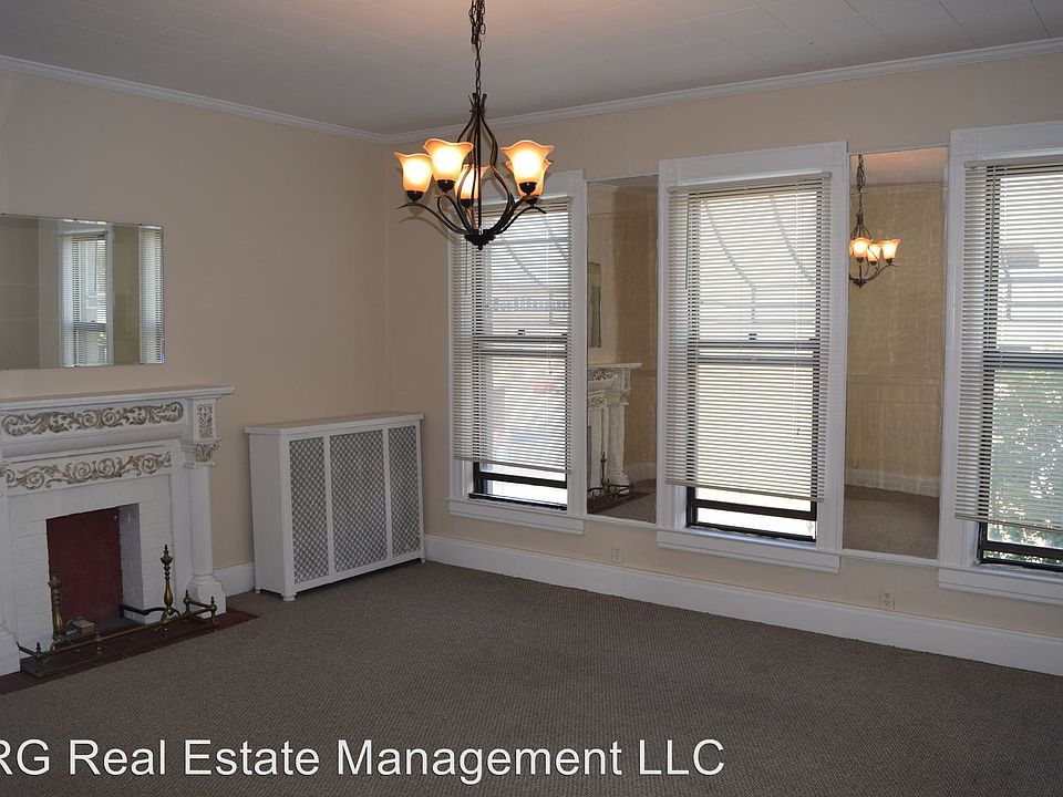1st image of 21 1/2 S 8th St