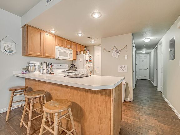 2nd image of 112 W 1230 N APT 106