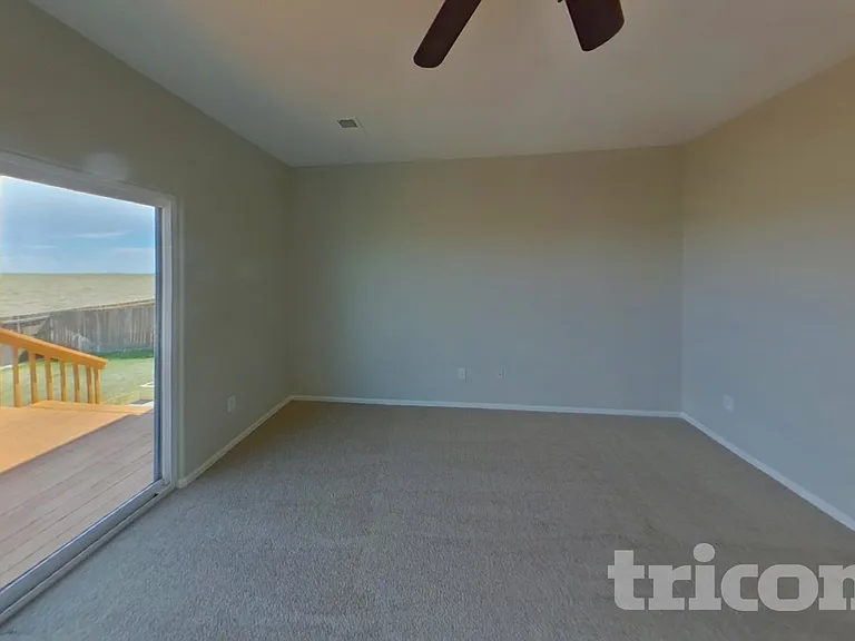 6227 San Mateo Dr — Photo 3