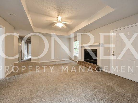 3rd image of 712 Torwood Dr