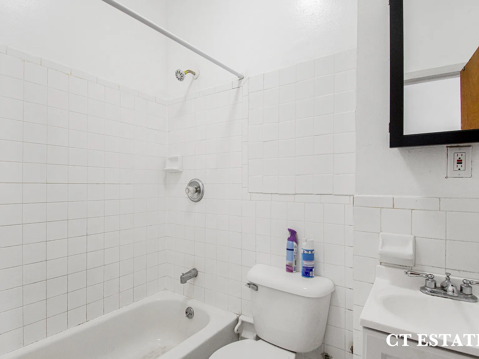 98A Malcolm X Boulevard — Photo 4