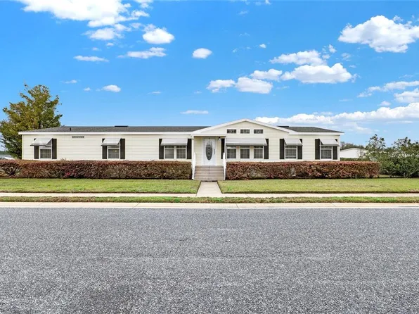 25104 Alamanda Dr, Astatula, FL 34705