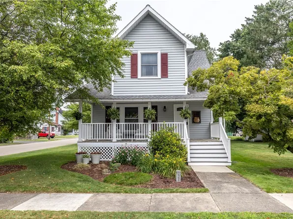 121 Reynolds Ave, Corning, NY 14830