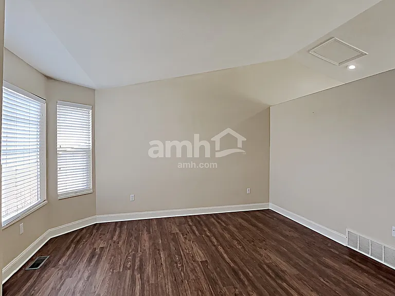 2649 W 2175 S — Photo 5