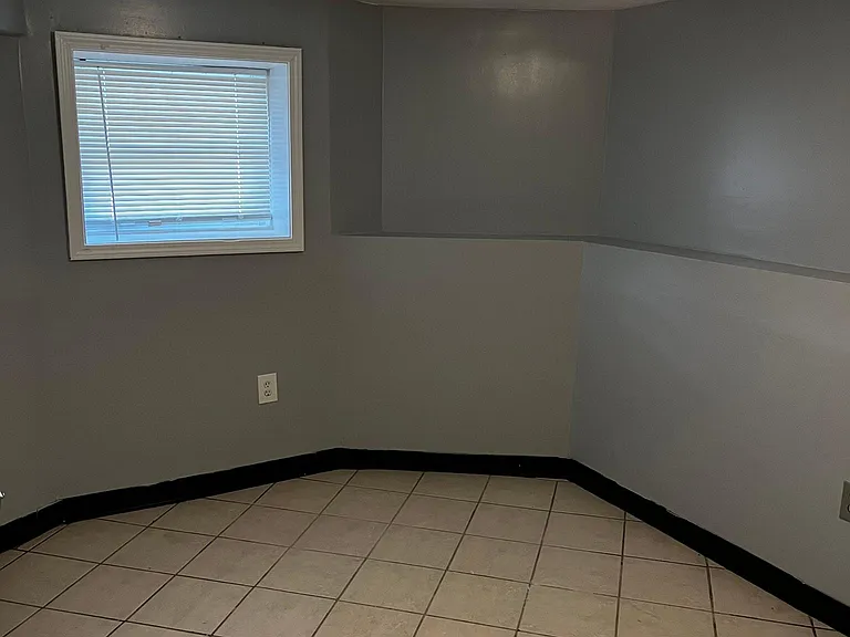 8024 S Muskegon Ave — Photo 15