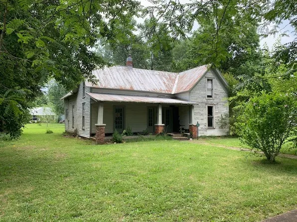 211 S Park St, Hohenwald, TN 38462