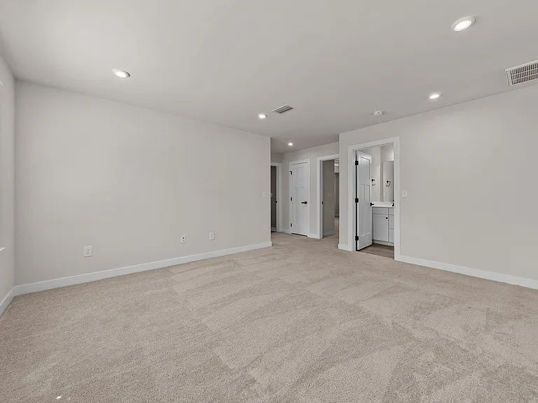 1757 Shipyard Rd — Photo 18