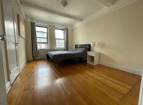 Rented by Green Home NY Realty LLC | media 8