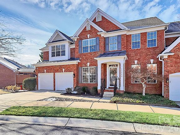 2nd image of 10864 Rogalla Dr