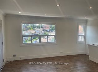 75 Dunraven Dr APT 2, Toronto, ON M6M 1G9