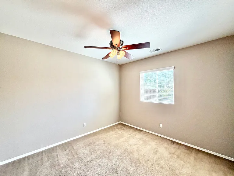 36367 Sicily Ln — Photo 21