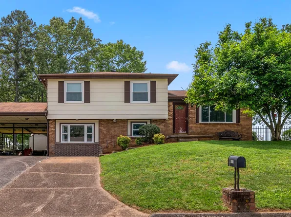 8976 Chelsea Ln, Hixson, TN 37343