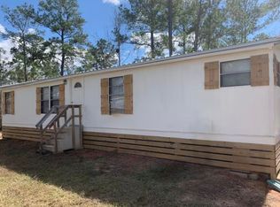 449 McDaniels Fishcamp Rd, Freeport, FL 32439