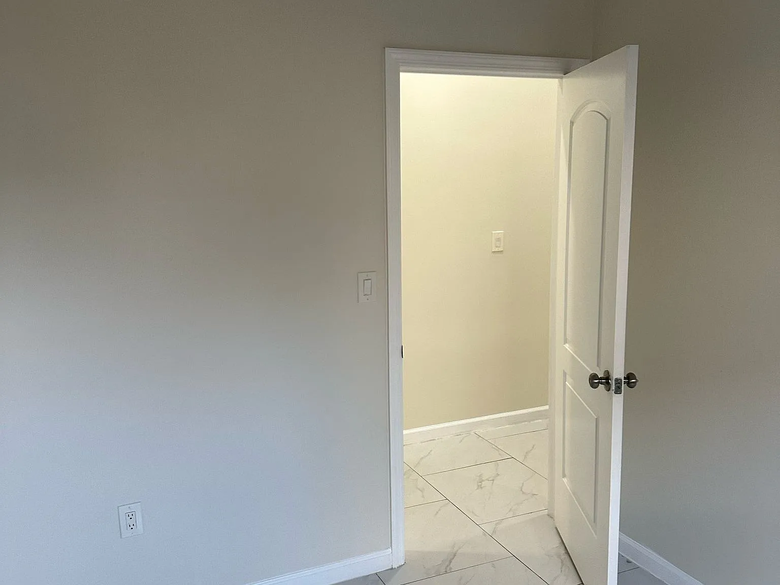 1 bed, 800 sqft, $1,700 — Photo 4