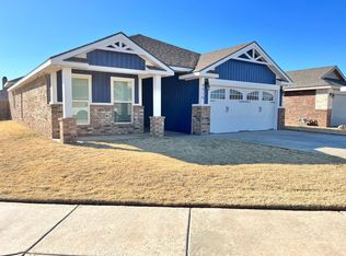 9916 Viola Ave, Lubbock, TX 79424