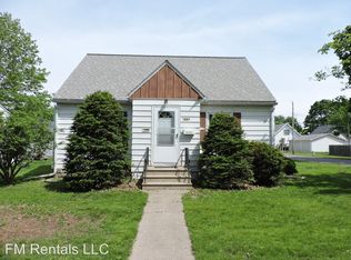 1227 Hawthorne Ave, Waterloo, IA 50702