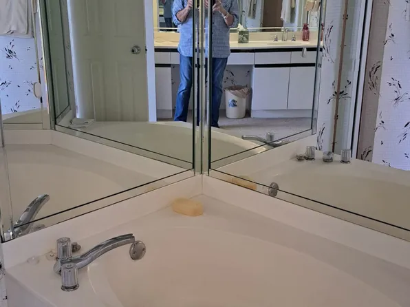 3530 Mystic Pointe Dr, Aventura, FL