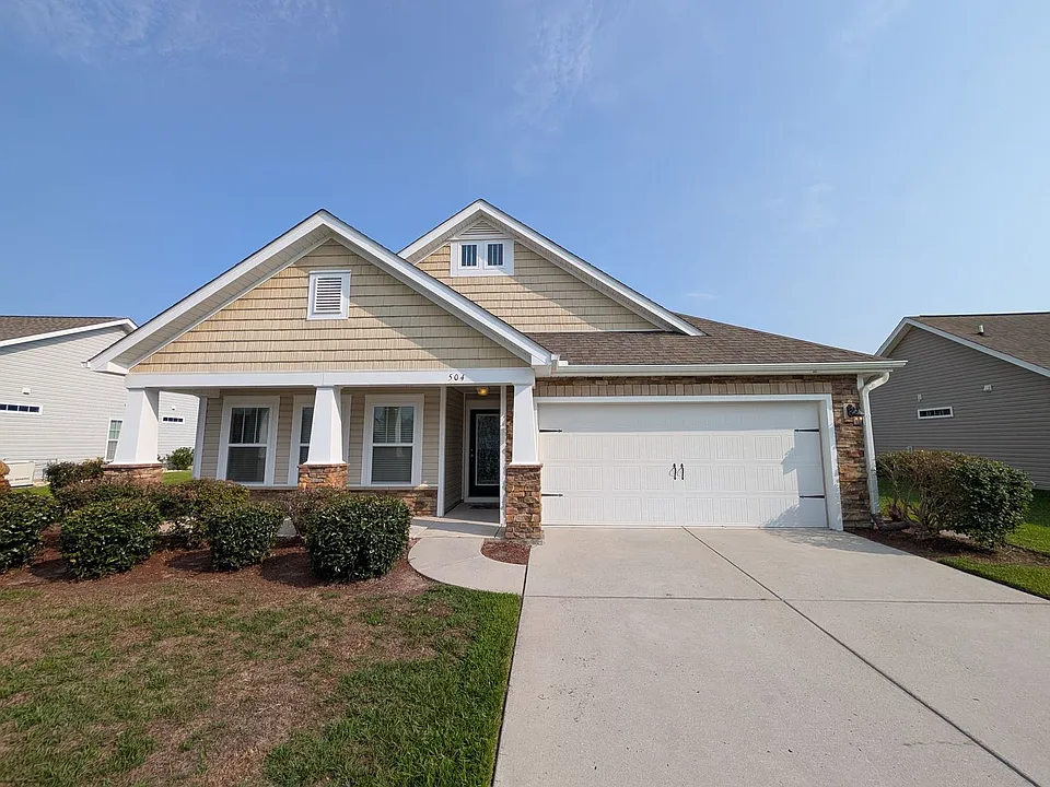 504 Cedar Lakes Dr