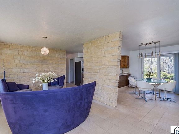 5th image of 58302 Birch Bluff Ln