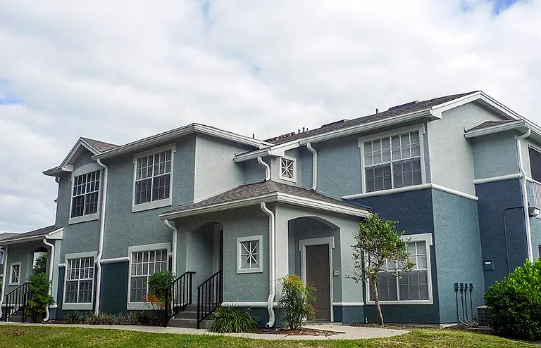 Promenade at Aloma Apartments — Photo 1